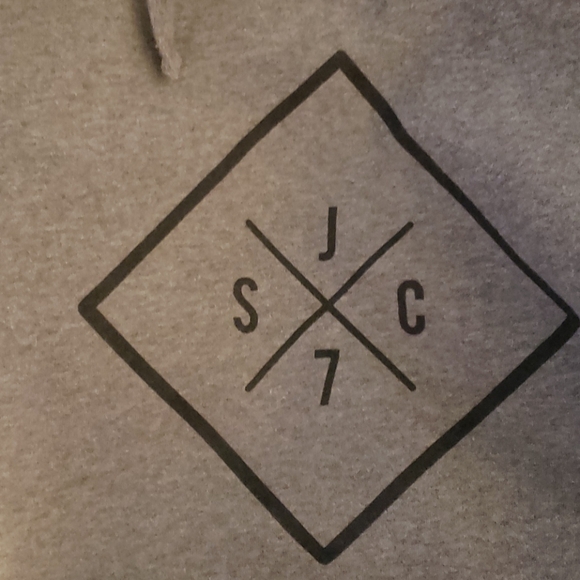 Amazon sweater - Picture 4 of 4